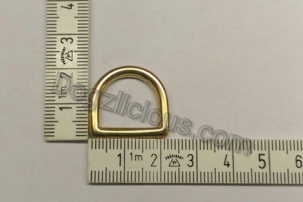 D - Ring 16x15x2,9mm Messing